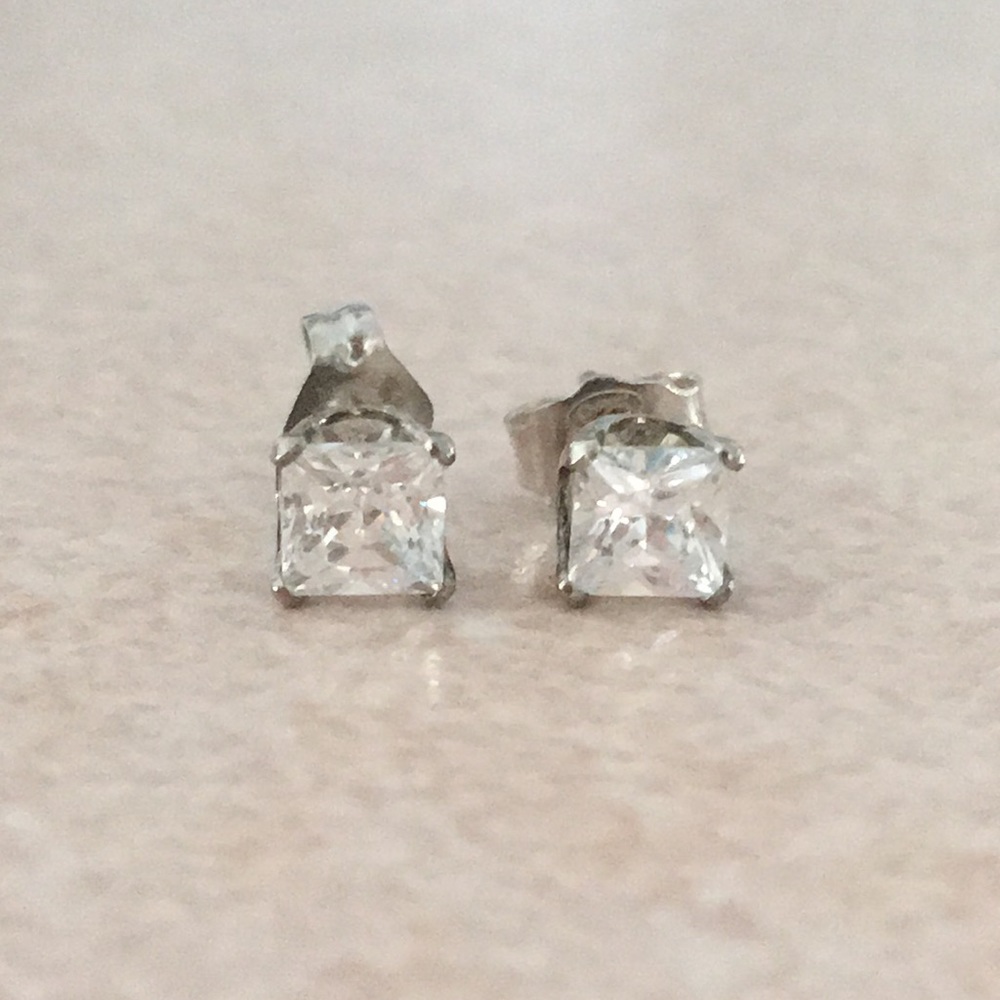 CZ STERLING SILVER STUD earring princess cut